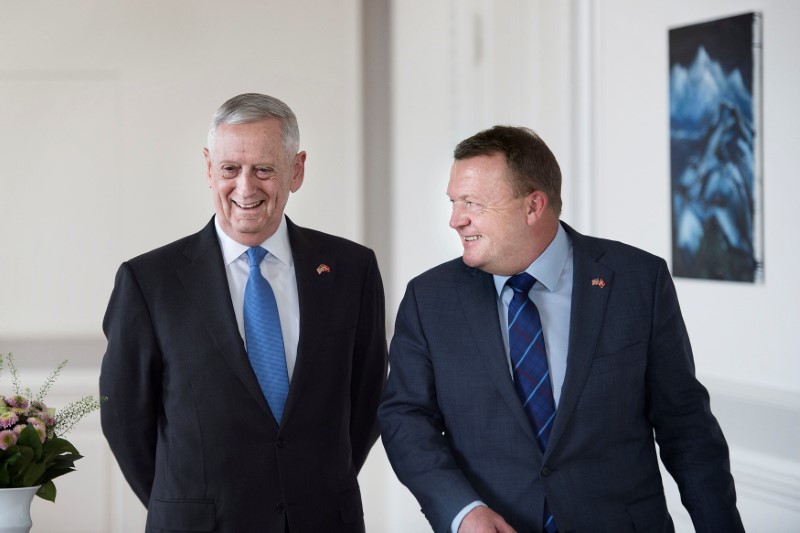 Danish Prime Minister Lars Loekke Rasmussen (R) meets with United States Defense Minister, former General James Mattis (L) in the Prime Minister's Office at Christiansborg Castle in Copenhagen, Denmark on May 9, 2017. (Scanpix Denmark/Liselotte Sabroe via REUTERS)