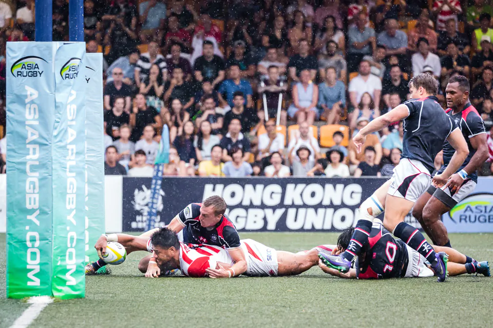 Japan winger Amanaki Lotoahea, stretches for the line for a try. Converted by Yamasawa, to take Japan to 13-0 in their Asia Rugby Championship match against Hong Kong in Hong Kong on May 13, 2017. (Dan Marchant) 