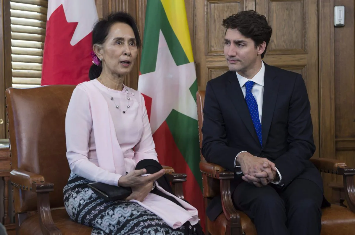 Myanmar's State Counsellor Aung San Suu Kyi meets with Prime Minister Justin Trudeau in his office on Parliament Hill in Ottawa on June 7, 2017. (THE CANADIAN PRESS/Adrian Wyld)