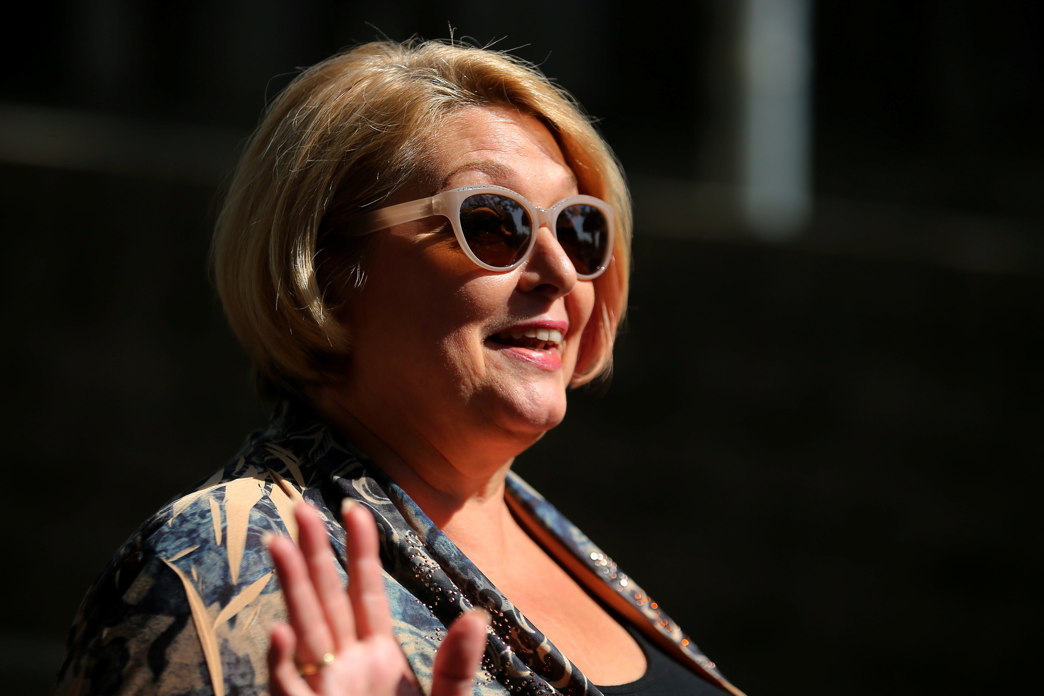 Samantha Geimer arrives at court to attend a hearing regarding the 40 year-old case against filmmaker Roman Polanski in Los Angeles, Calif., on June 9, 2017. (REUTERS/Mike Blake)