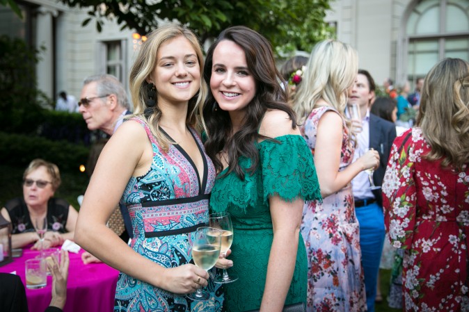 Liza morell and Lauren Ranney. (Benjamin Chasteen/The Epoch Times)