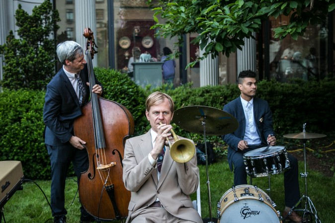 Jazz band The Flail perform at The Frick's Spring Garden Party.  (Benjamin Chasteen/The Epoch Times)