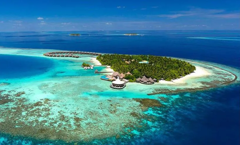 Aerial view of Baros Maldives. (Courtesy Baros Maldives)