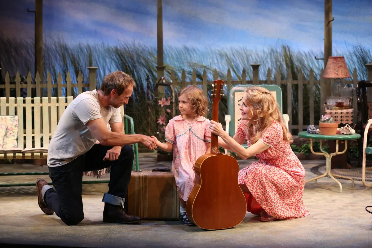 (L–R) Henry (P.J. Sosko), meets his daughter Margaret Rose (Korinne Tetlow) and his wife Georgette Thomas (Jean Lichty) after being estranged for six years, in “Traveling Lady.” (Carol Rosegg)