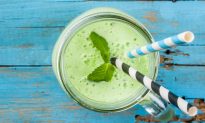Refreshing Summer Green Smoothie