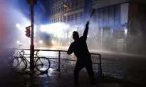 Scuffles, Water Cannon at Final Anti-G20 March in Hamburg