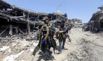 ISIS Tightens Grip on Village Near Mosul After Defeat