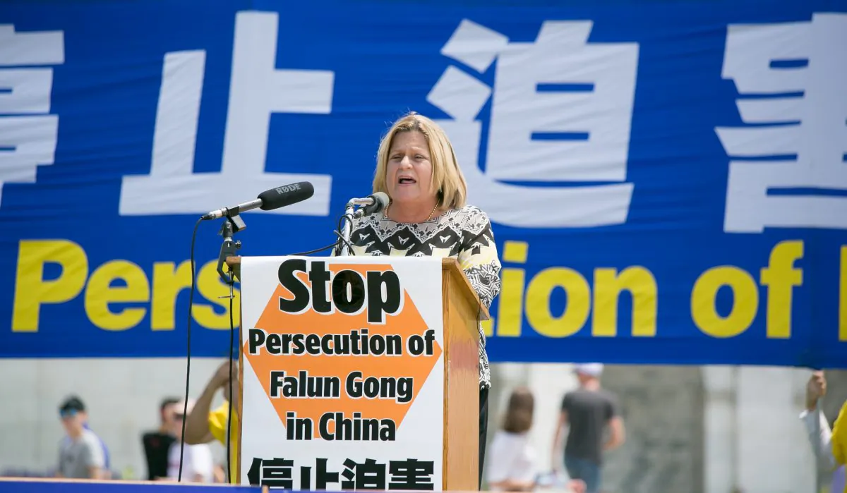 Congresswoman Ileana Ros-Lehtinen (R-Fla.) condemns the persecution of Falun Gong practitioners in China and its massive live organ harvesting of nonconsenting persons. The rally was on the West Lawn of the Capitol, July 20. (Lisa Fan/ Epoch Times)