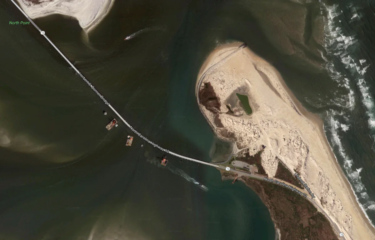 Herbert C. Bonner Bridge connects Hatteras (bottom) and Bodie islands. Signs of construction of a new bridge are visible along the southern part of the bridge. (Google Maps)