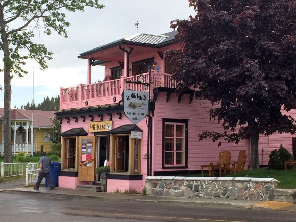 Le Gibard café in Tadoussac. (Janna Graber)
