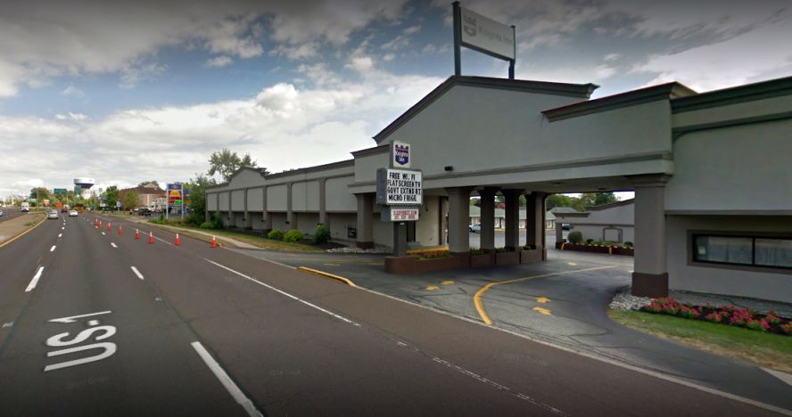 Erica Avila-Lopez, 34, allegedly left her baby alone in a room at the Knights Inn Hotel in Feasterville-Trevose (Google Maps)