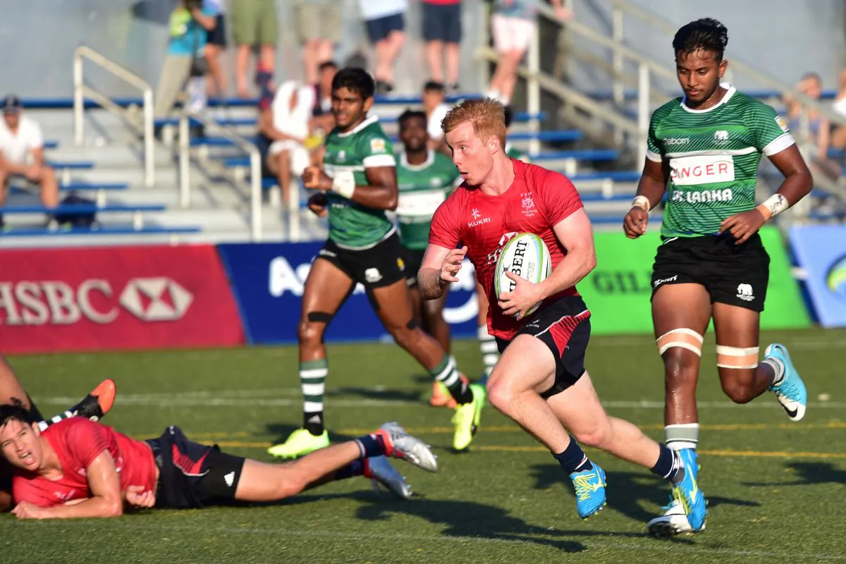 Hong Kong U20 Men on the attack against Sri-Lanka in the final of the Asia U20 Rugby Sevens 2017 at King’s Park on Saturday August 5. Hong Kong won the final to regain the top spot in splendid style. (Bill Cox/Epoch Times)