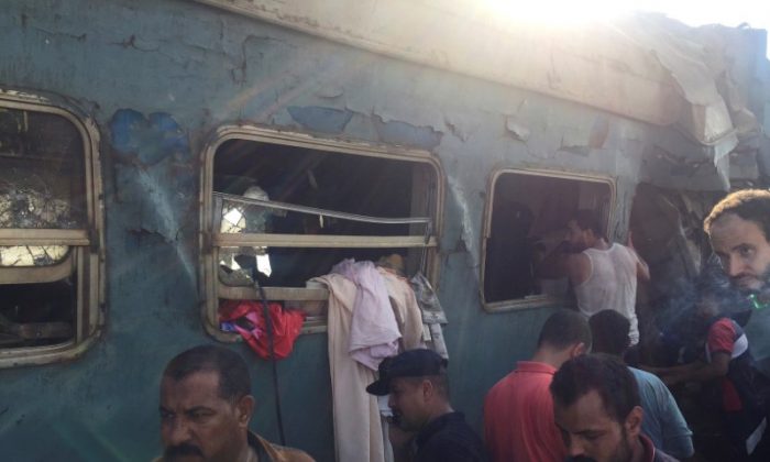 Egypt Train Crash Kills 37, Injures More Than 100 | The Epoch Times