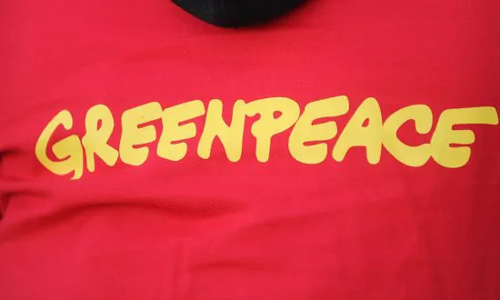 Arrests Follow Greenpeace Mining Protest in Wellington