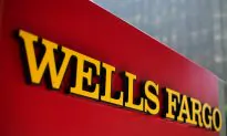Man in Long Blond Wig Robs Wells Fargo in SD, 2nd Robbery at Same Location