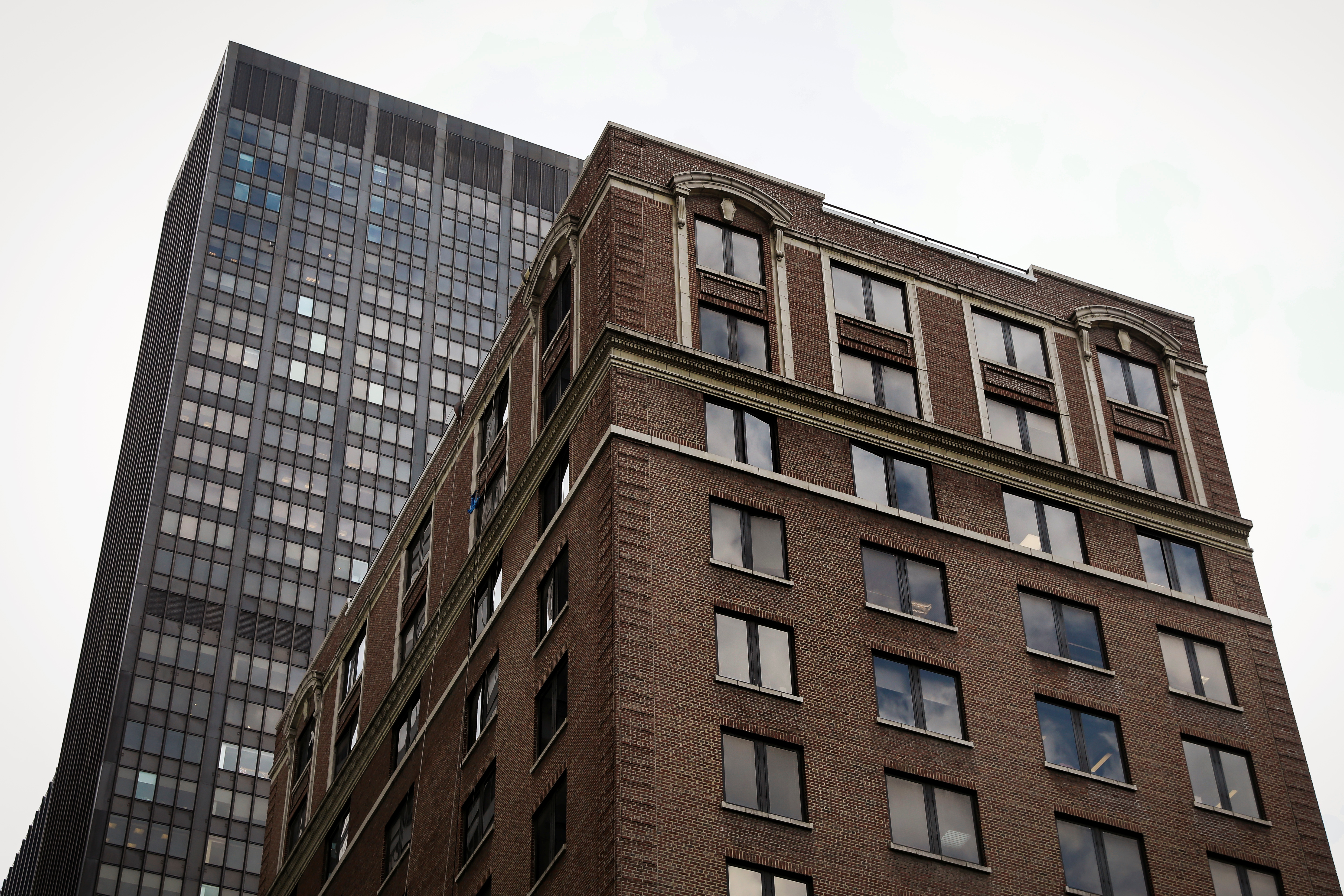 A midtown Manhattan office building that houses the Russian consulate annex is seen in New York on Aug. 31, 2017. (REUTERS/Brendan McDermid)