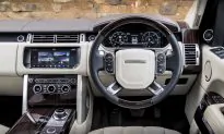Jaguar Land Rover Recalls 250,000 Land Rovers, Says Driver’s Airbag May Not Deploy