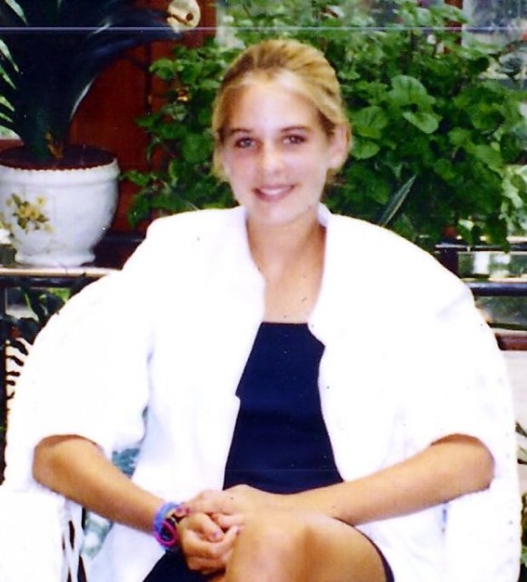 Vanessa Young died at age 15 after taking the prescription drug Prepulsid. (Courtesy of Terence Young)