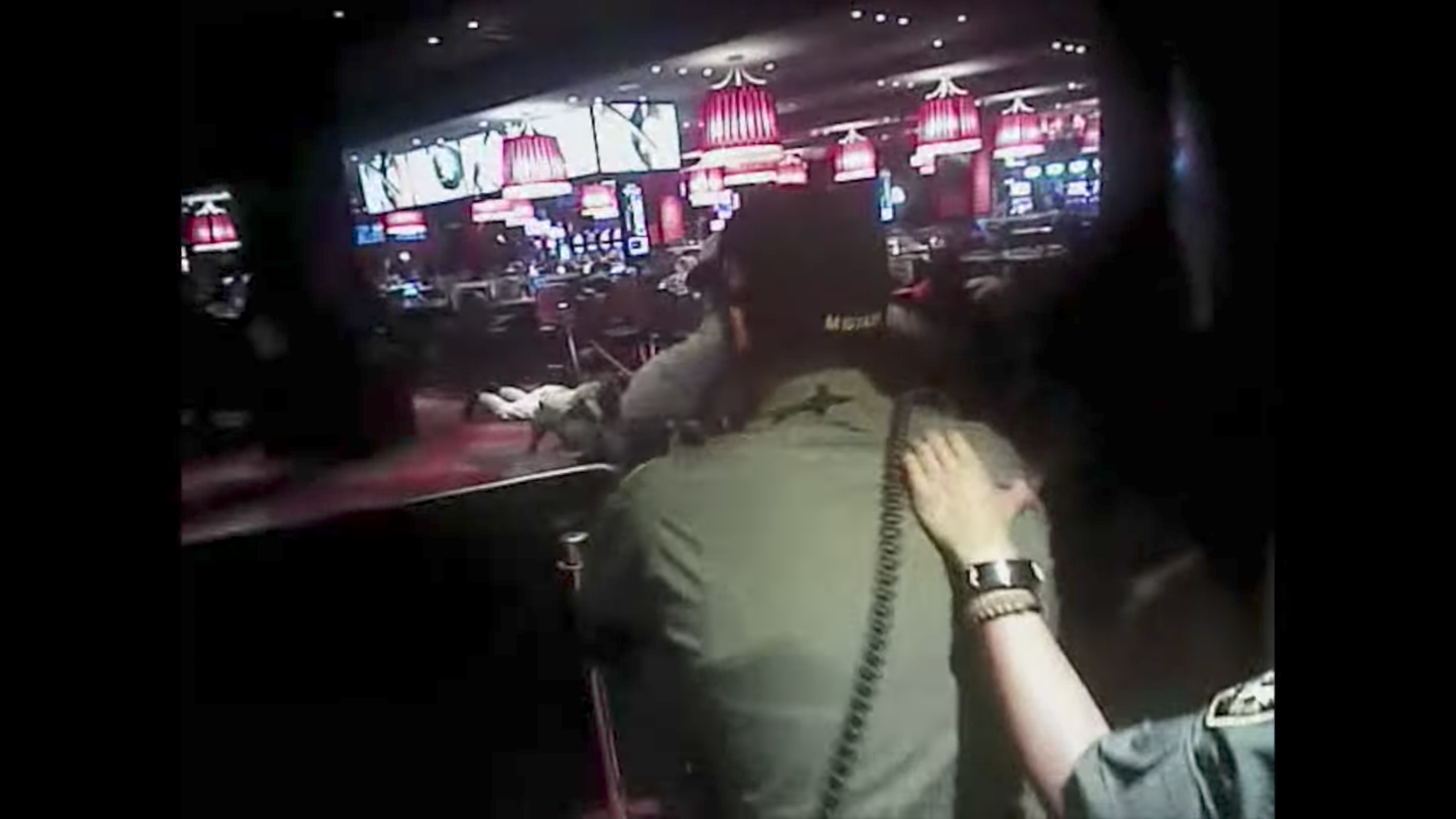 Police looking for an active shooter in a casino of Las Vegas on Aug. 27, 2017. (Screenshot/Las Vegas Metropolitan Police via Storyful)