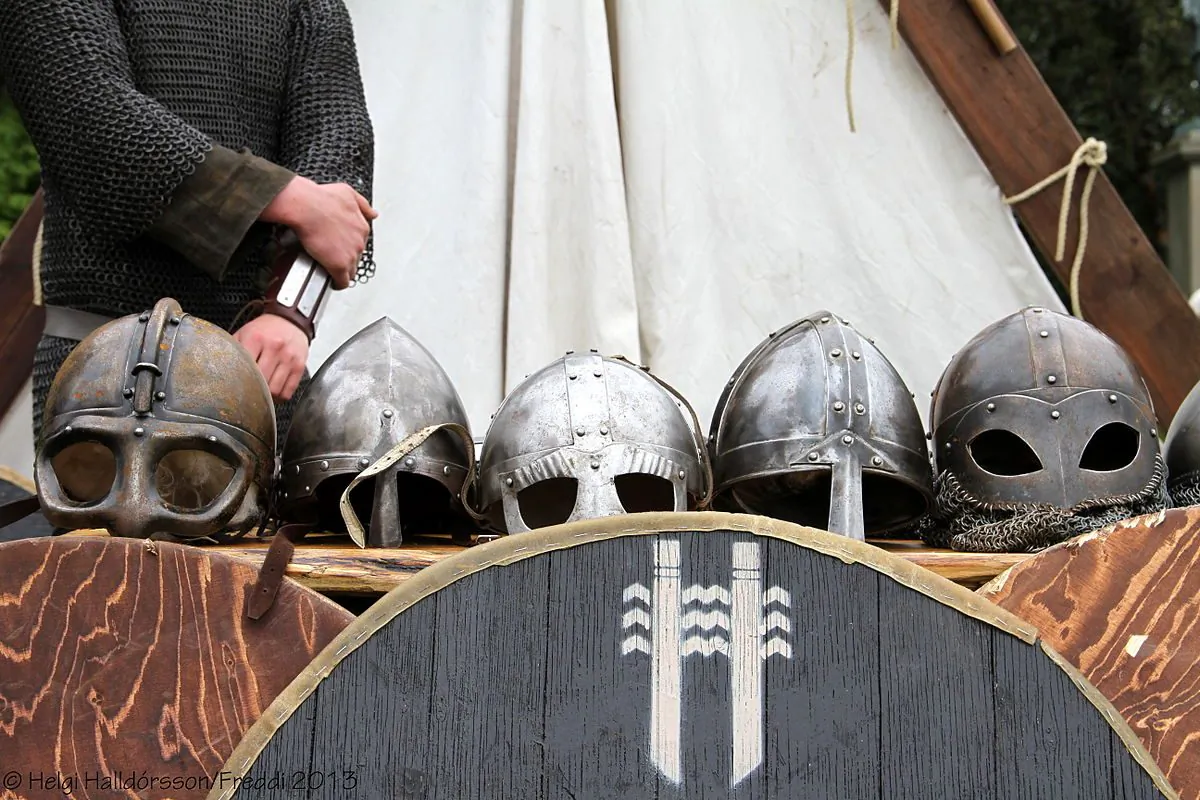 Viking helmets. (Helgi Halldórsson / CC BY-SA 2.0 / https://goo.gl/OOAQfn)