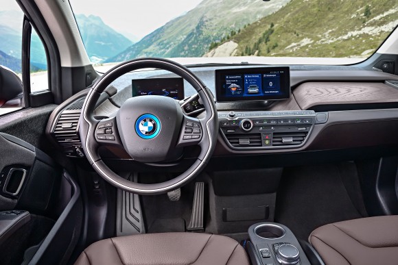 BMW i3s interior (BMW Canada)