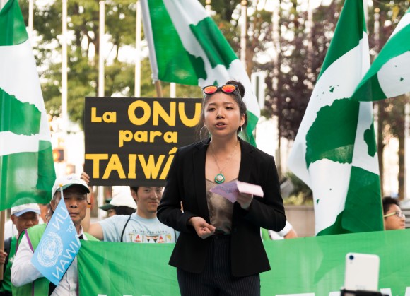 June Lin, one of the young Taiwanese Americans during the Sept. 16 'Keep Taiwan Free' march, gave a speech at the Dag Hammarskjold Plaza next to the UN Headquarters. (Paul Huang/The Epoch Times)