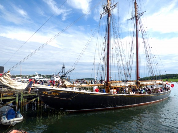 Bluenose II anchored in Lunenberg. (Manos Angelakis)