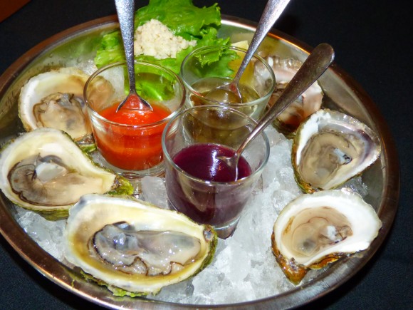 Oysters on the half-shell. (Manos Angelakis)