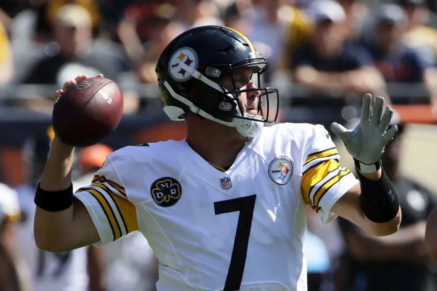 Quarterback Ben Roethlisberger #7 of the Pittsburgh Steelers looks to pass in the first quarter against the Chicago Bears at Soldier Field on September 24, 2017, in Chicago, Illinois.  (Photo by Jonathan Daniel/Getty Images)