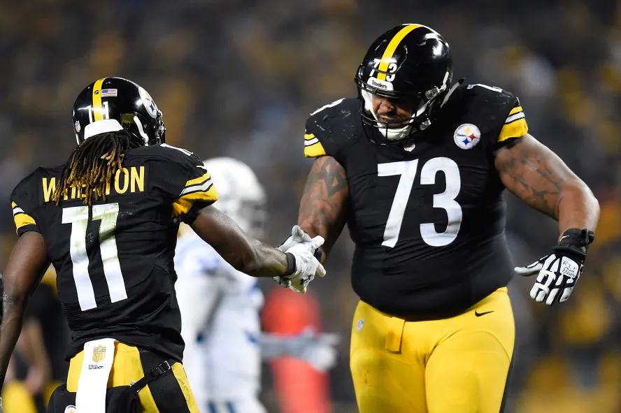 Ramon Foster is #73. (Joe Sargent/Getty Images)