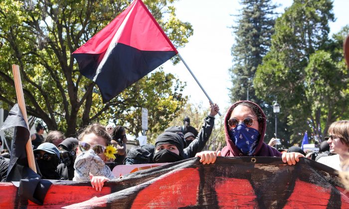 Antifa members and counter protesters gather during a No-to-Marxism rally at Martin Luther King Jr. Park in Berkeley, Calif., on Aug. 27, 2017. (Amy Osborne/AFP/Getty Images)