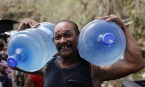 In Storm-Ravaged Puerto Rico, Drinking Water in Short Supply