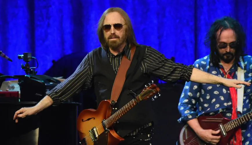 Tom Petty of Tom Petty and the Heartbreakers perform during their 40th Anniversary Tour at Bridgestone Arena in Nashville, Tennessee, on April 25, 2017.  (Rick Diamond/Getty Images for Sacks and Co)
