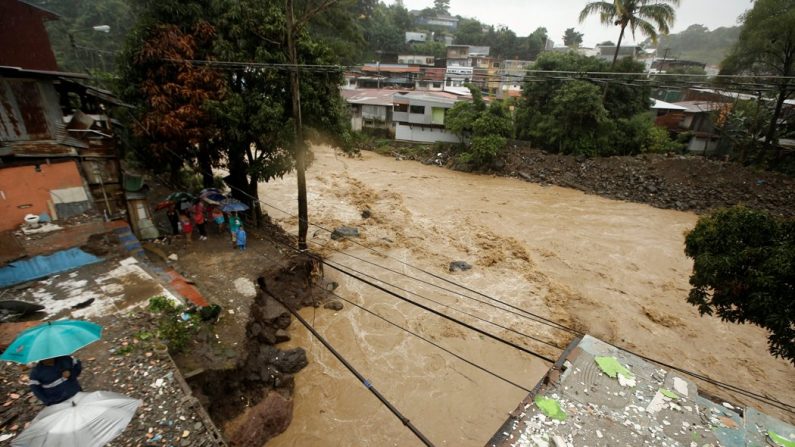 Tropical Storm Nate Kills 22 in Central America, Heads for US