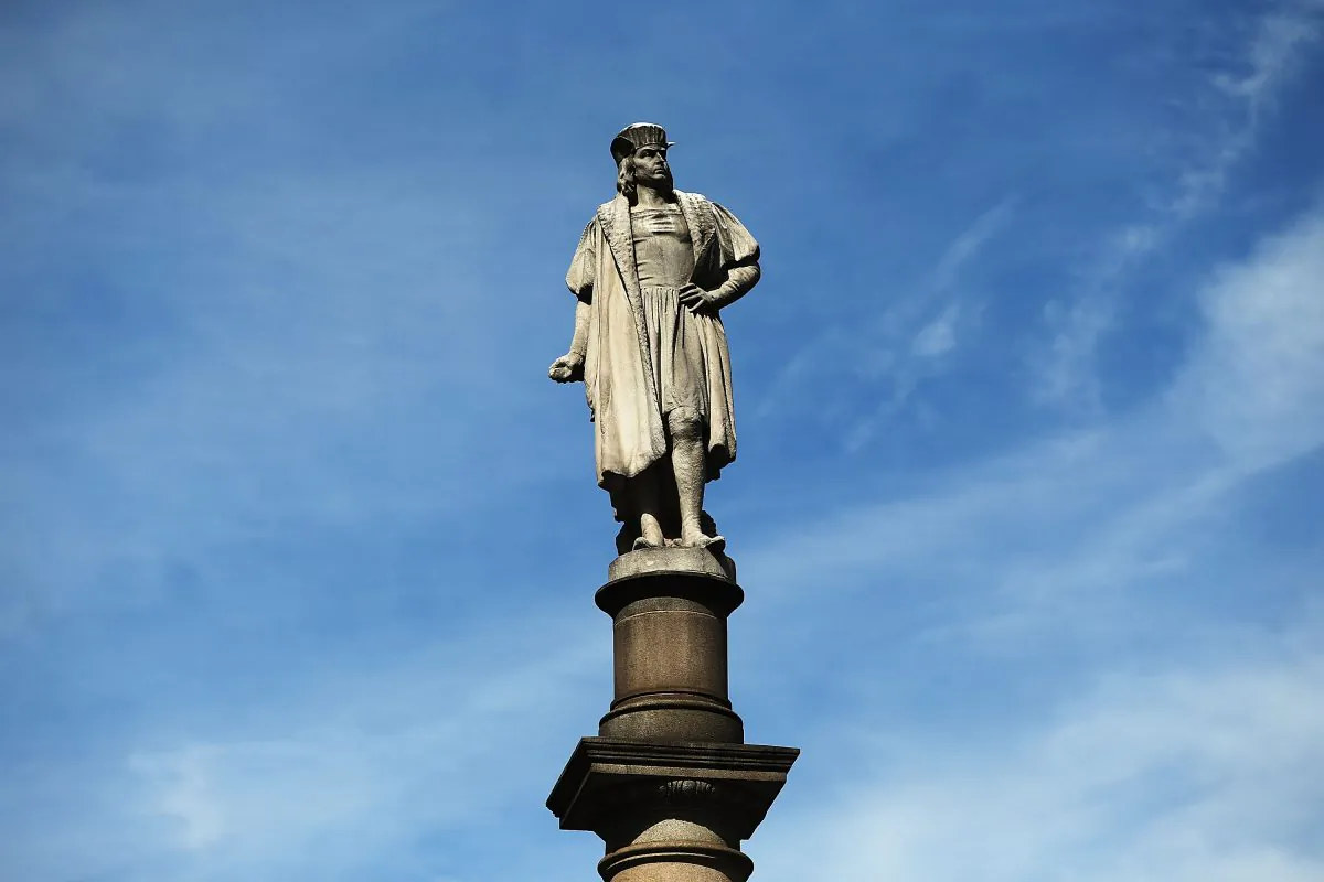 A 76-foot statue of explorer Christopher Columbus stands in Columbus circle in New York City on Aug. 23, 2017. (Spencer Platt/Getty Images)