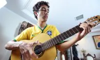 14 Members of Brazilian Family Were Born With Extra Fingers