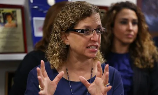 Congressman Explains Case Around Democrats and Awan Brothers