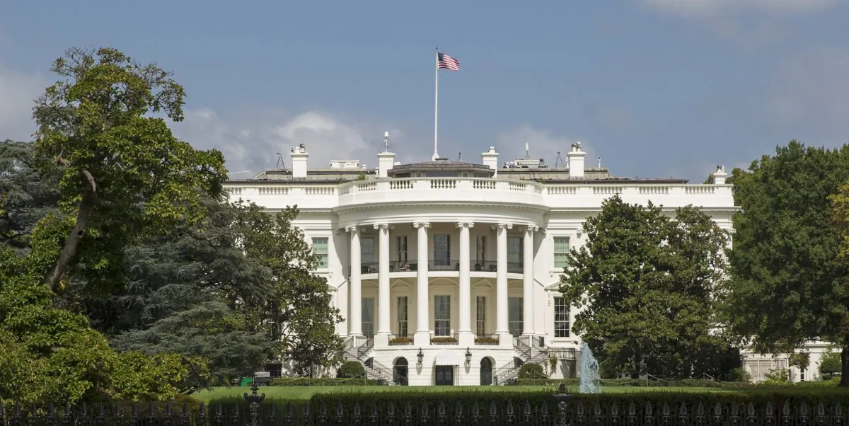 The White House in Washington on Sept. 19, 2017. President Donald Trump has made a decision on the Iran nuclear deal. (Samira Bouaou/The Epoch Times)