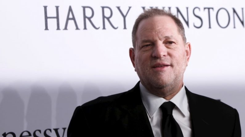 Film producer Harvey Weinstein attends the 2016 amfAR New York Gala at Cipriani Wall Street in Manhattan, New York February 10, 2016. (Reuters/Andrew Kelly)