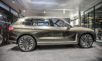 BMW: Luxury Excellence Pavilion Premiers in Toronto