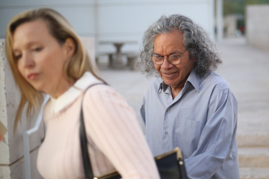 Insys Executives Billionaire Founder of Pharmaceutical Company Charged in US Opioid ...