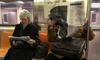 7 in 10 Americans Believe Mainstream Media Publish Fake News: Poll