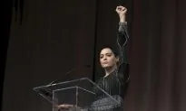 Rose McGowan Arrest Warrant: ‘Are they trying to silence me?’