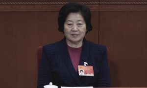 Chinese Regime’s Vice Premier Visits COVID-19 Stricken Dalian; Residents Say It’s for Show