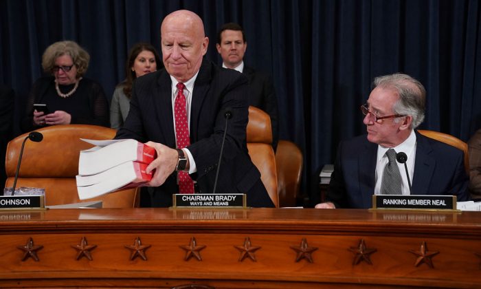 Retirement Enhancement Package Moves Out Of Committee With Bipartisan Support The Epoch Times