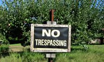 Arizona Lawmakers Concerned Vaccine ‘Ambassadors’ May Ignore ‘No Trespassing’ Signs
