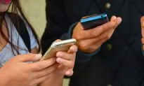 Four Ways Texting Could Be Ruining Your Relationships