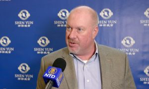 Shen Yun Artists Show They Love What They Do, Company Owner Says