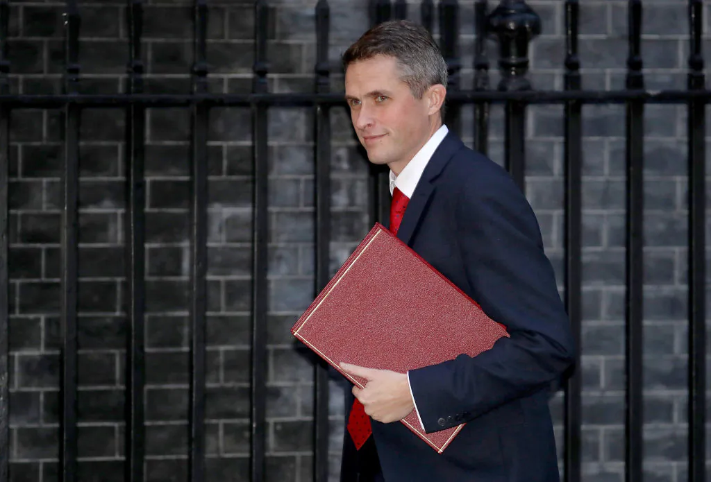  Defence Secretary Gavin Williamson arrives at Downing Street for the Inner Brexit Cabinet meeting on November 20, 2017 in London, England. (Christopher Furlong/Getty Images)
