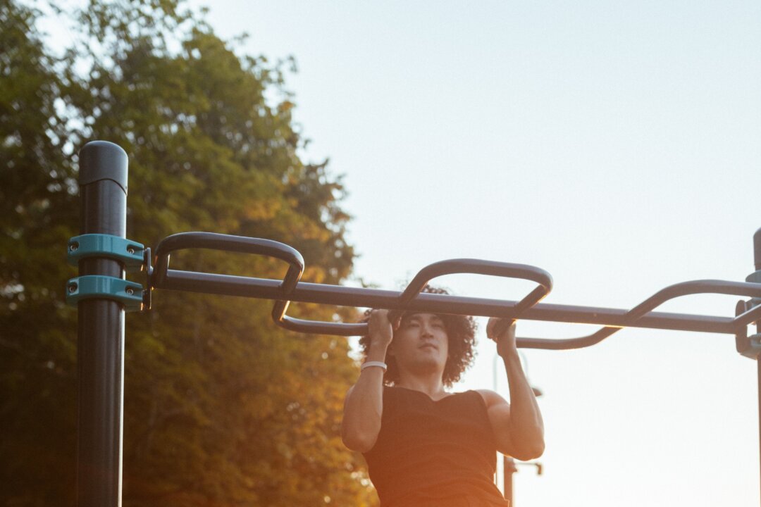 A few pull-ups will hardly make a difference. A few pull ups everyday makes all the difference in the world. (Yaroslav Shuraev/Pexels)
